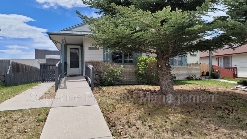 Cheyenne House: 2619 Sagebrush Ave