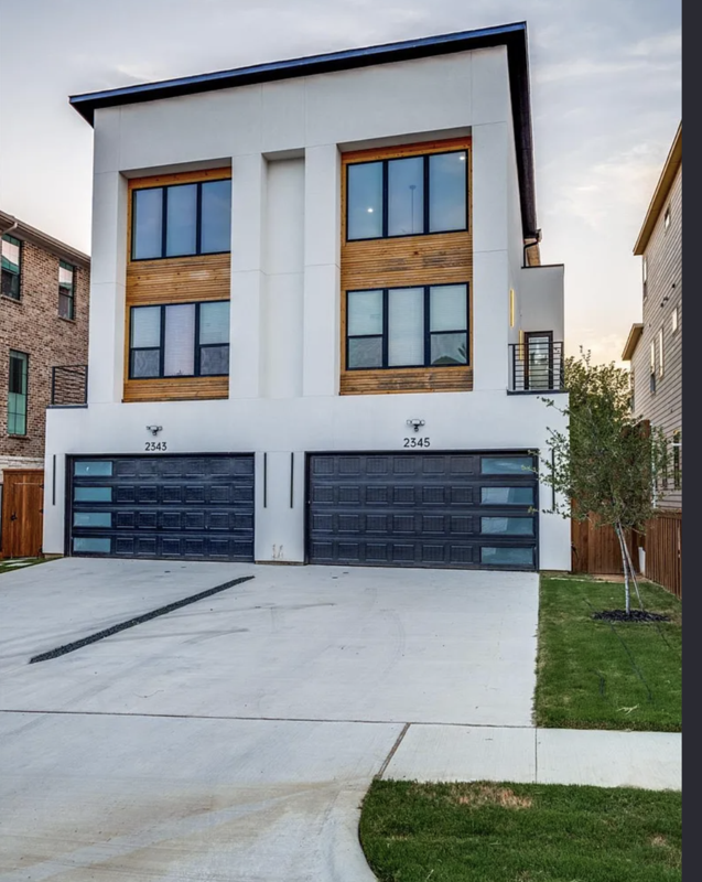 Dallas House: 2343 Hondo Avenue