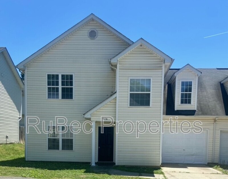 Charlotte Townhome: 5176 Brooktree Drive