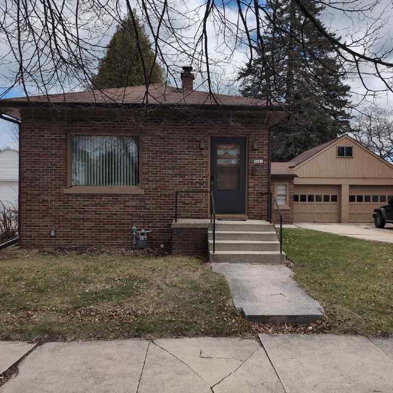 Sheboygan House: 1611 North 11th Street