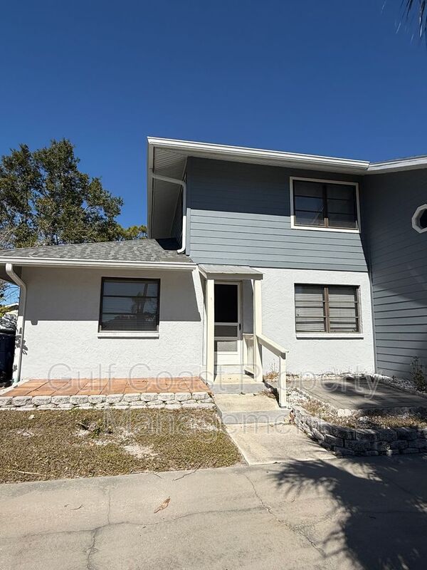 Englewood Condo: 40 1st Ave