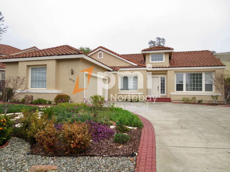 Fairfield House: 3276 Formby Ln