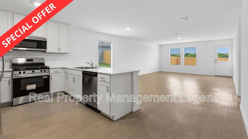 Sherman House: 216 Asterwood Ln