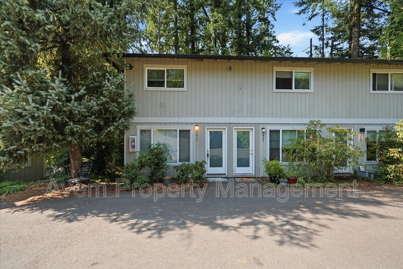 Portland Condo: 5023-5033 SW Pasadena Street - 5027