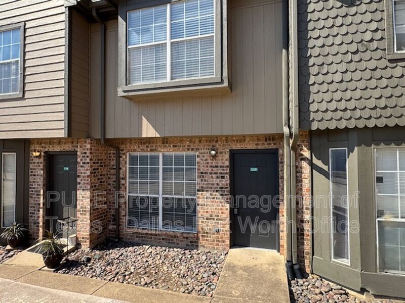 Irving House: 4004 W. Pioneer Dr.