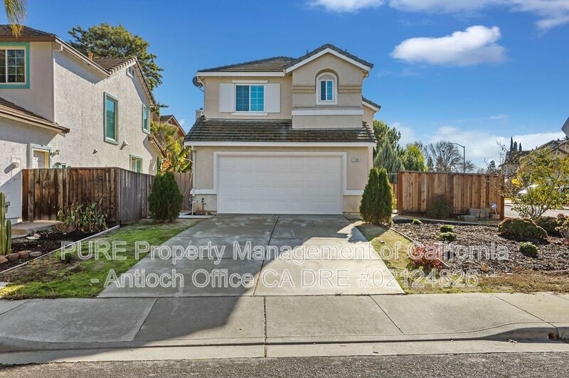 Brentwood House: 1100 Twinbridge Court