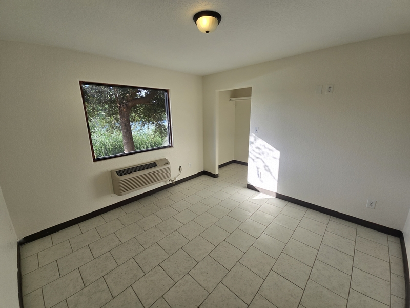 Charlotte Condo: 126 Alton Avenue - C11