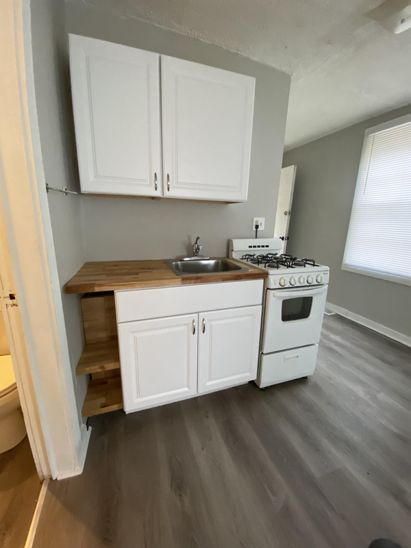 Lawrence Condo: 1224 Tennessee Street - 4