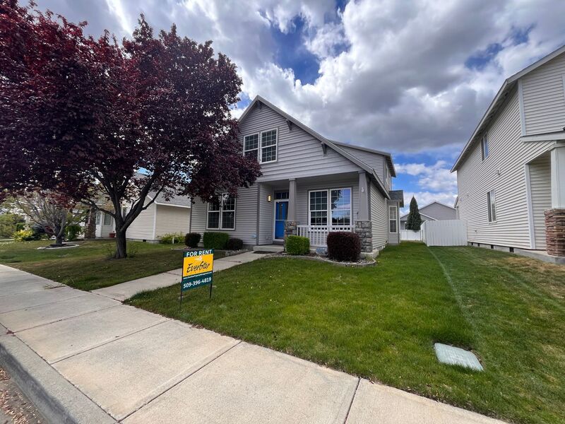 Pasco House: 4612 Belgian Lane