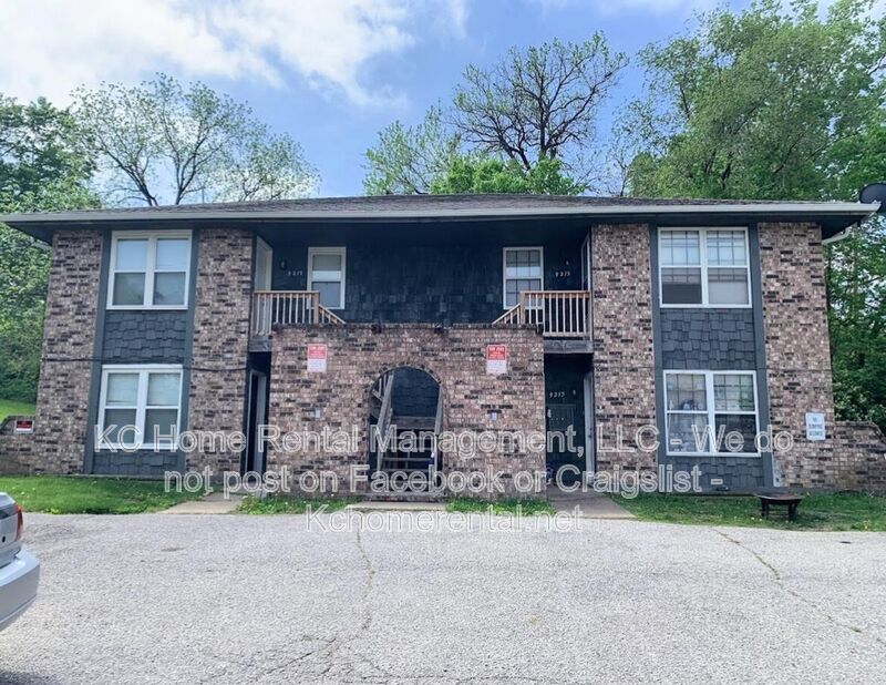 Raytown House: 9213 E. 54th Terrace