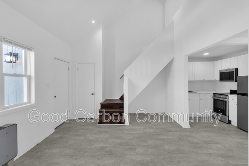 Buffalo Condo: 209 Summer St
