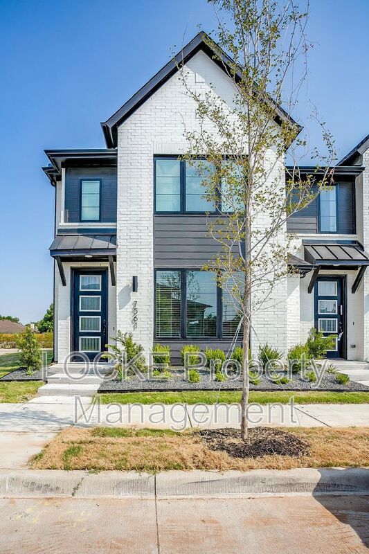 North Richland Hills House: 7561 Reis Ln