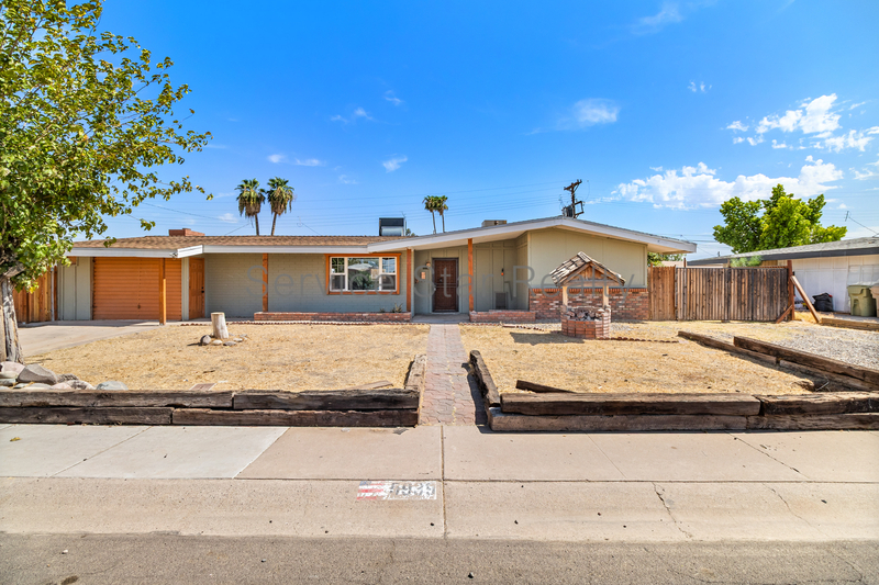 Glendale House: 5939 W Orange Dr