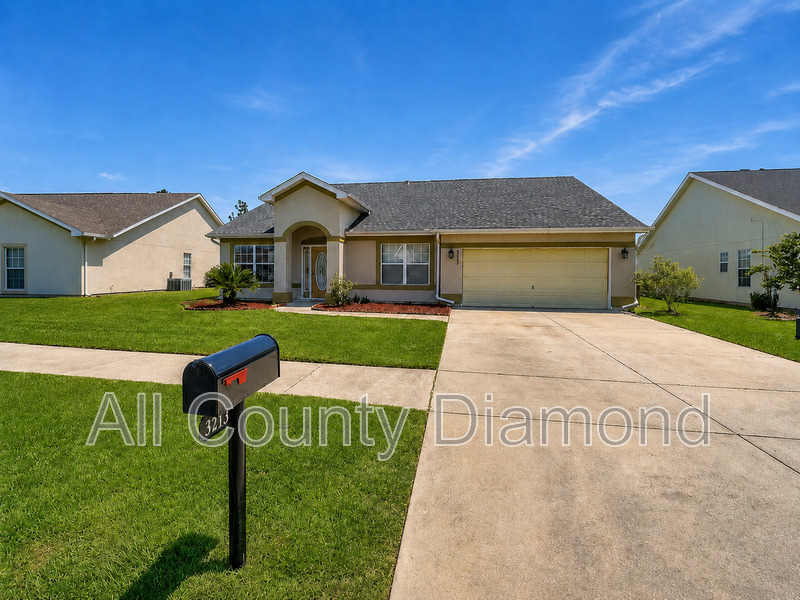 Lynn Haven House: 3213 Azalea Circle