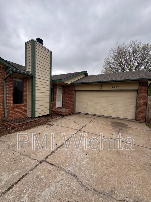 Wichita Condo: 8520 W Thurman St