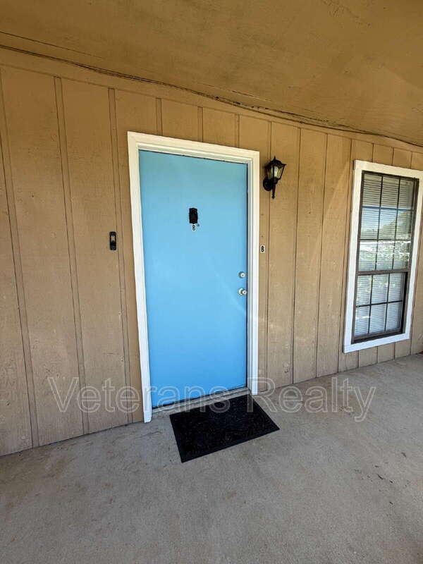 Long Beach Condo: 18024 Bert Street
