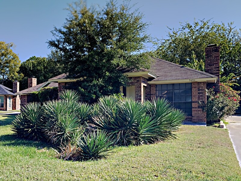 Arlington Condo: 5211 Wild Horse Ct