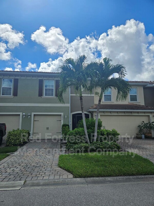 Fort Myers House: 3886 Tilbor Cir
