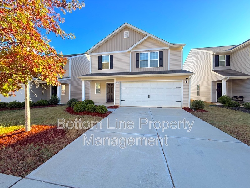 Charlotte House: 9132 Creedmore Hills Dr