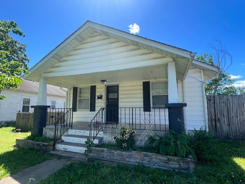 Joplin House: 120 S Patterson
