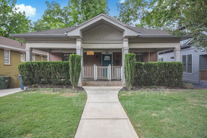 Atlanta House: 259 Atlanta Ave SE