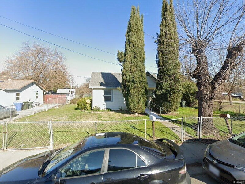 Sacramento House: 305 Wilson Avenue
