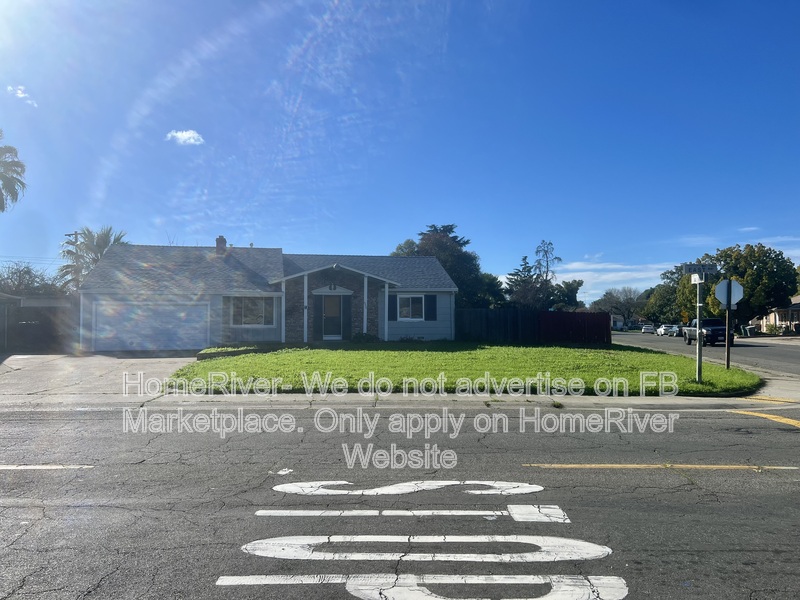 Sacramento House: 7300 East Pkwy