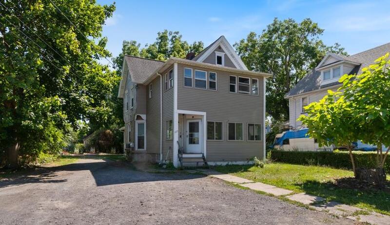 Rochester House: 1179 Lyell Ave