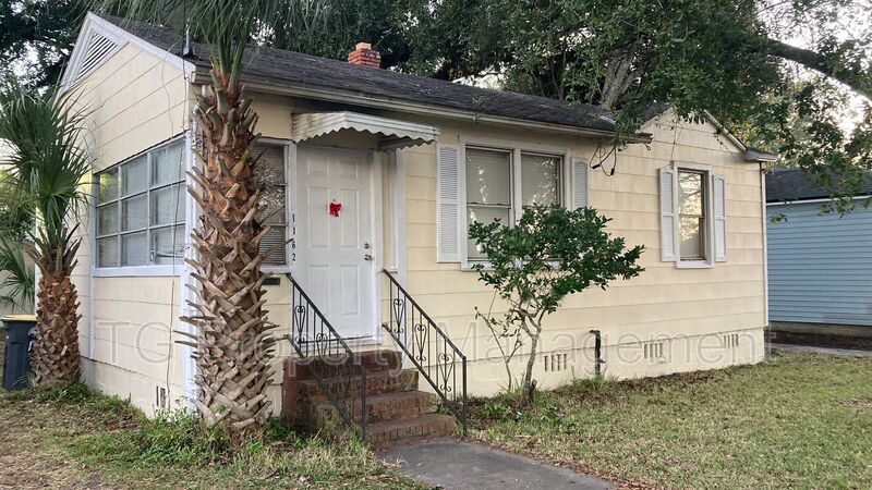 Jacksonville House: 1162 West 13th Street
