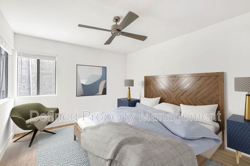 Valley Village Condo: 5807 Laurel Canyon Boulevard