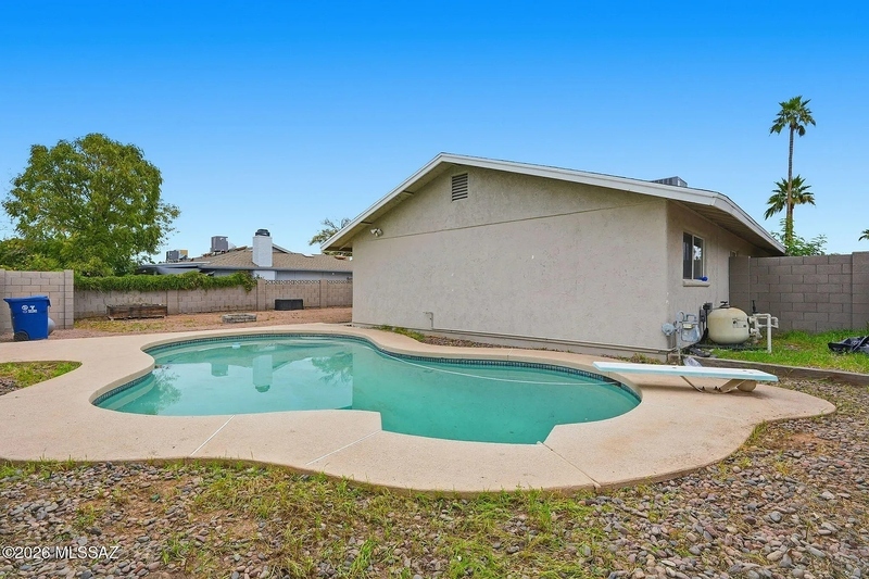 Tempe House: 4526 S Terrace Rd