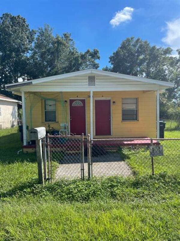 Tampa Condo: 2911 East 33rd Avenue - B