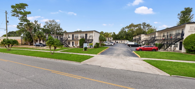 Orlando Condo: Alhambra Dr