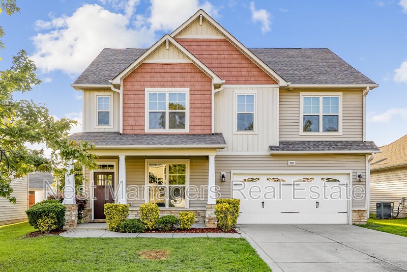 Fayetteville House: 2828 Deepwater Ct.