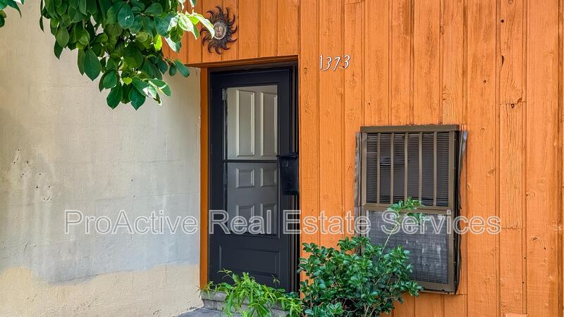 1373 East Tanners Creek Drive