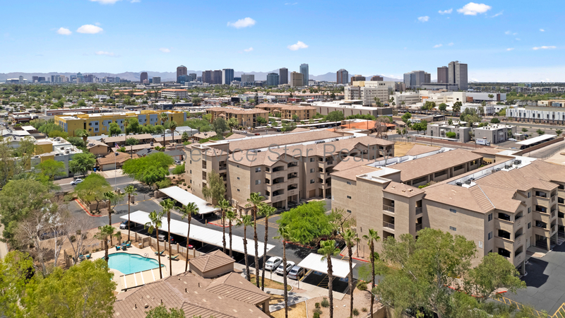 Phoenix House: 920 E Devonshire Ave