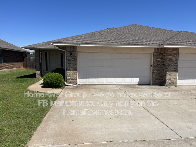 Yukon Condo: 612 Rosemoor Ct