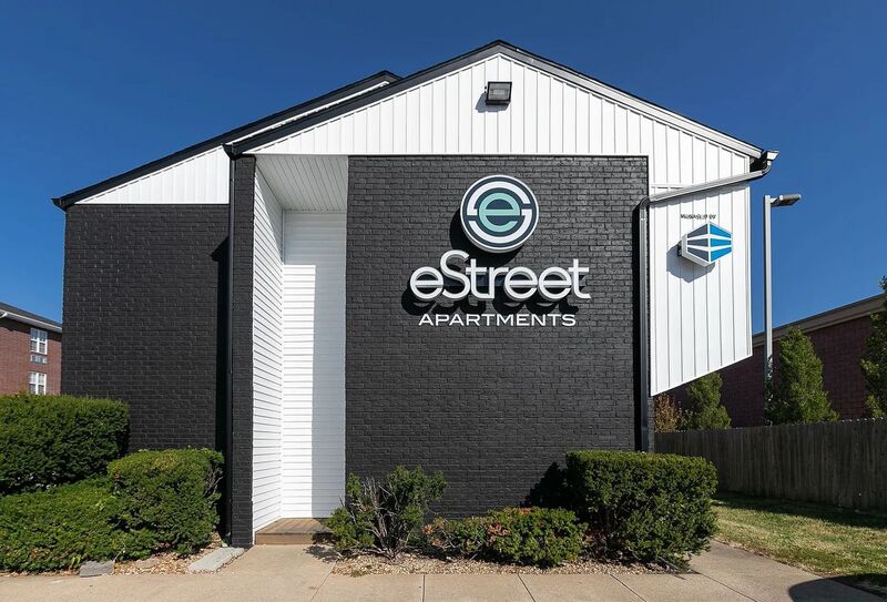 Springfield Condo: 1147 E Elm St