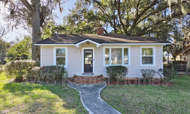 Jacksonville House: 2404 Prospect St
