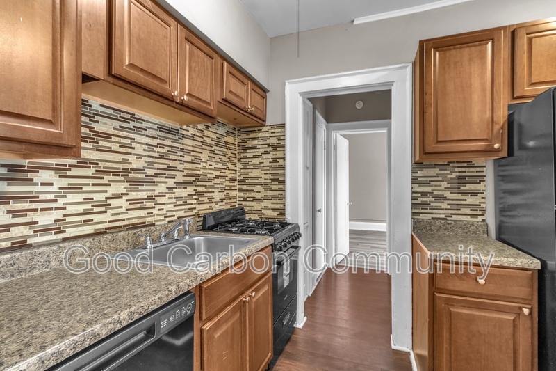 Buffalo Condo: 1016 Amherst St