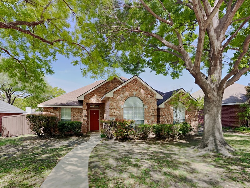 Frisco House: 7581 Lancelot Rd