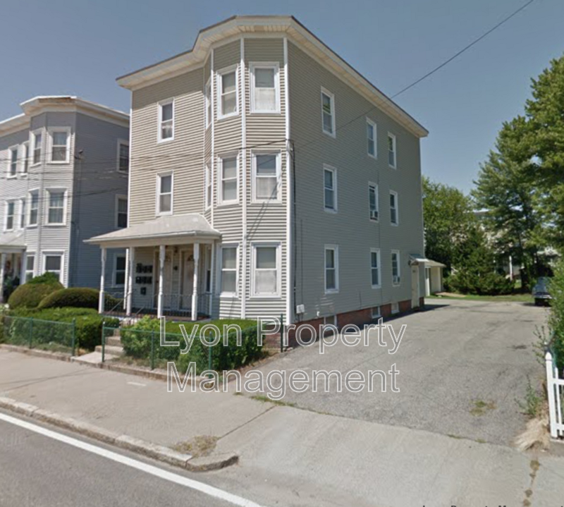 Pawtucket Condo: 200 Benefit
