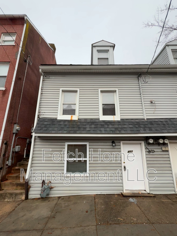 Lancaster Townhome: 457 Manor Street
