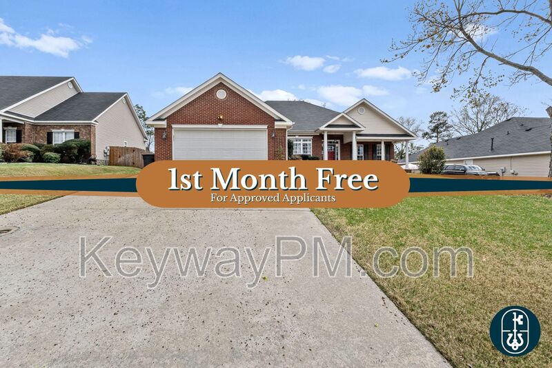 North Augusta House: 435 Saint Julian Pl