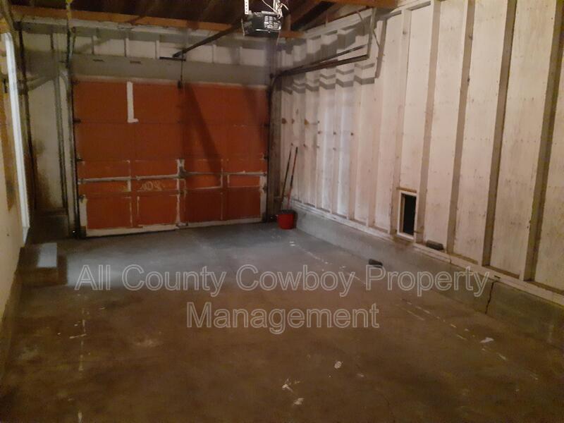 Main Rental Photo 17