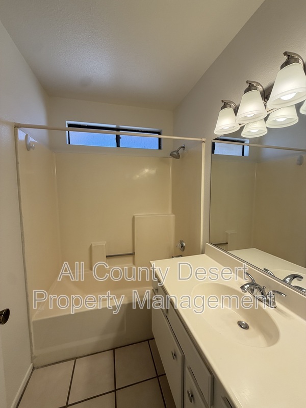 Main Rental Photo 15