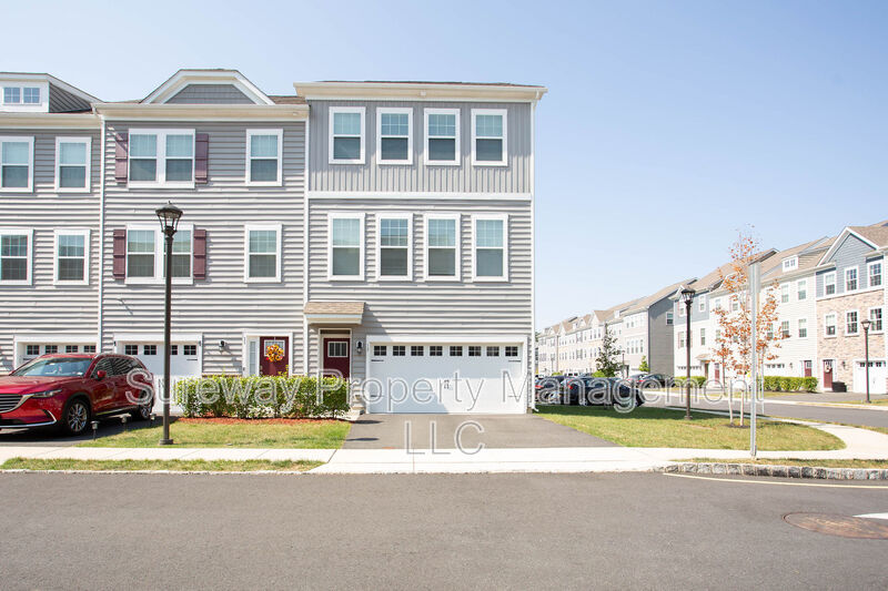 Mt. Laurel Townhome: 13 Verona Lane
