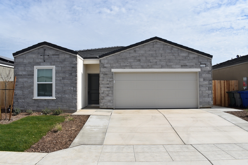 Fresno House: 4448 North San Miguel Avenue