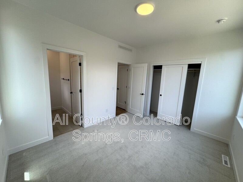 Main Rental Photo 13