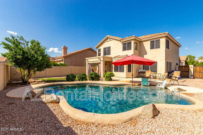 Mesa House: 3618 North Santiago Circle
